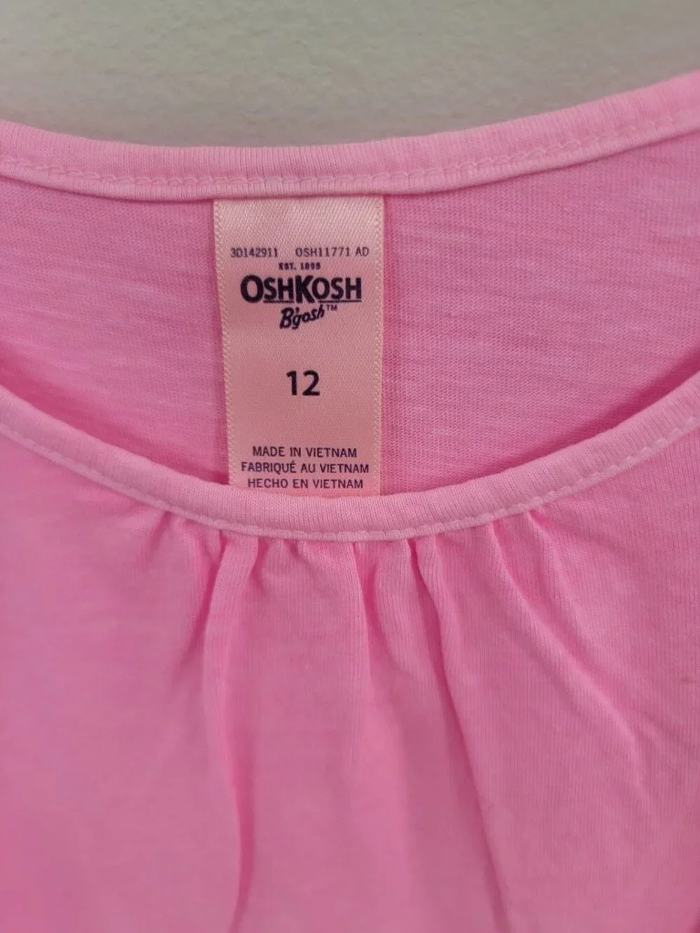 OshKosh Bgosh ruffle sleeves